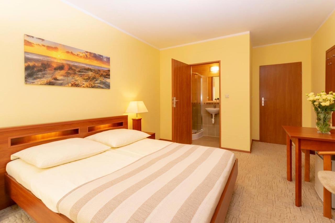 Pensjonat Marynarski - Apartamenty Darlowko Exterior foto