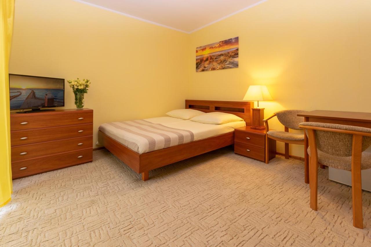 Pensjonat Marynarski - Apartamenty Darlowko Exterior foto