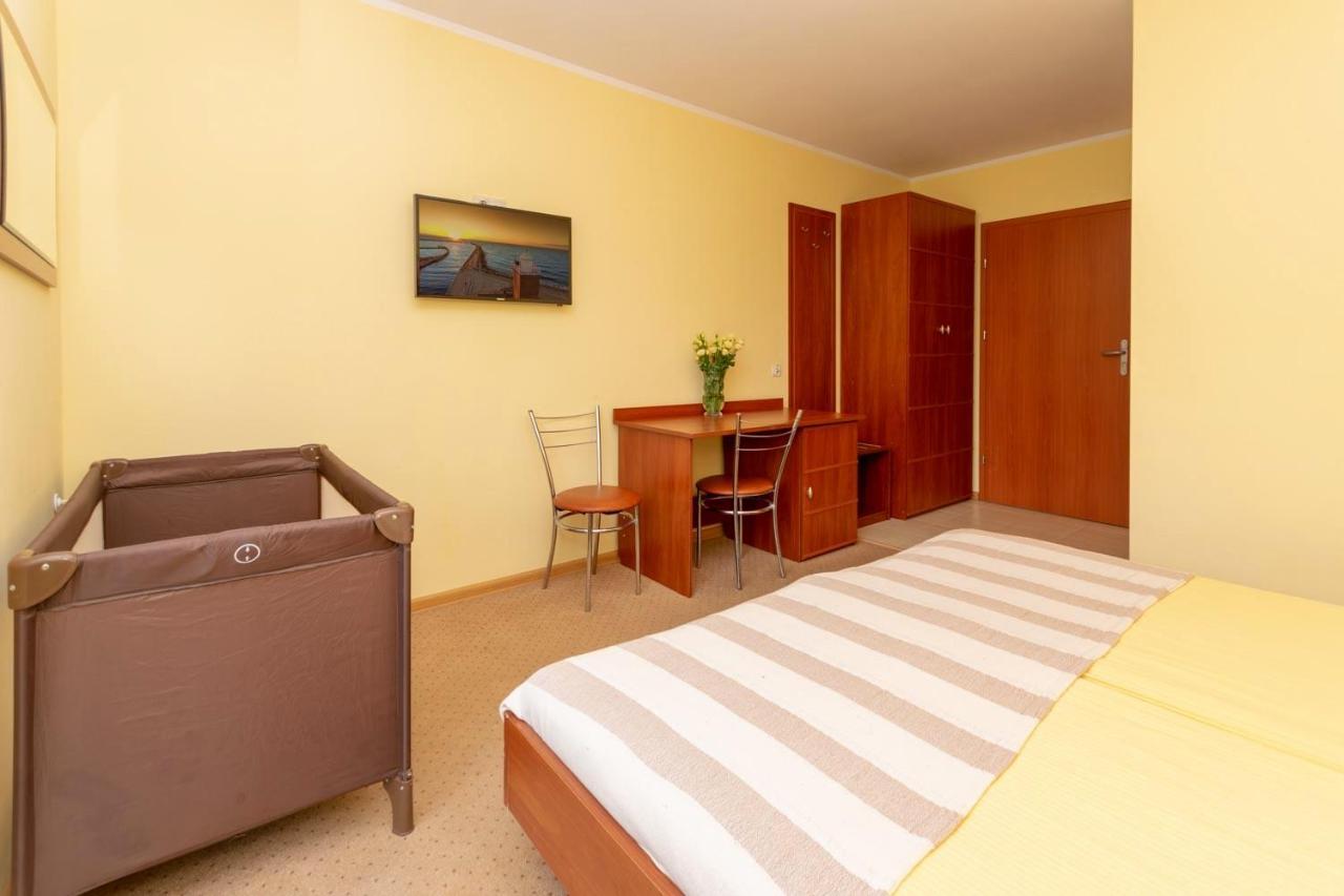 Pensjonat Marynarski - Apartamenty Darlowko Exterior foto